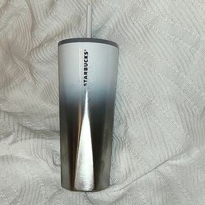 NWT Starbucks Holiday 2021 Silver White Snow Ombre SS Tumbler